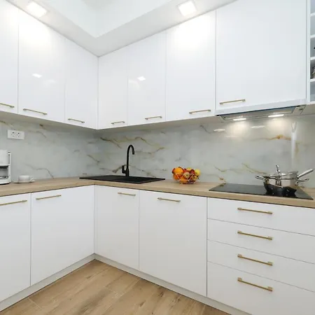 Apartment And Room Mare Apartment *