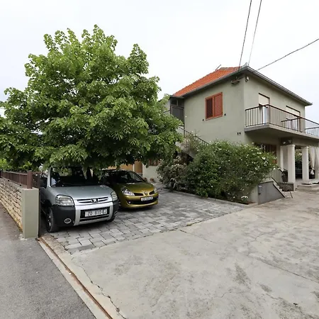 Apartment And Room Mare * Zadar