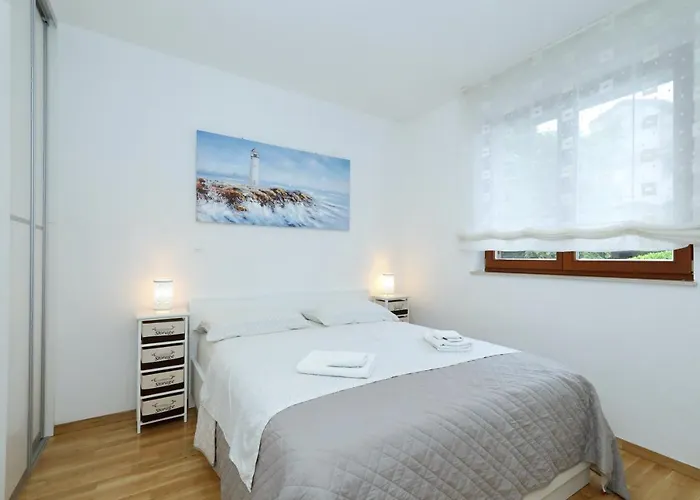 Apartment And Room Mare Ζαντάρ