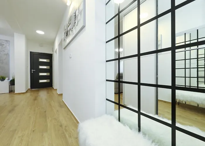 Apartment And Room Mare *